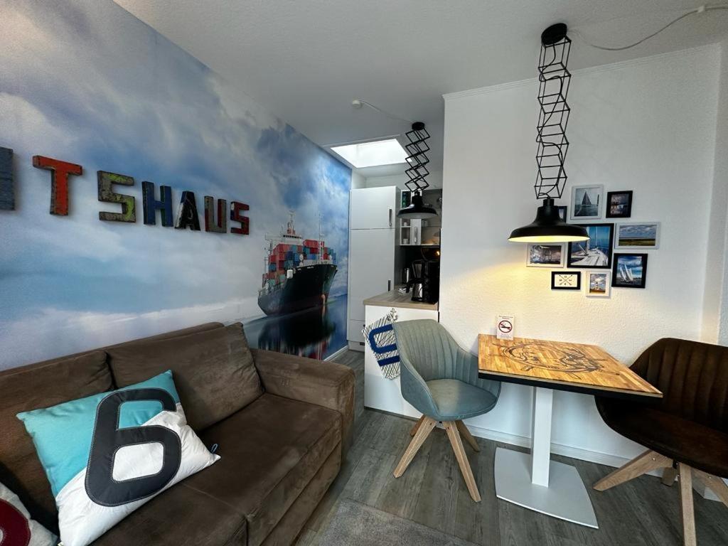 Bootshaus Appartements Cuxhaven Exterior photo