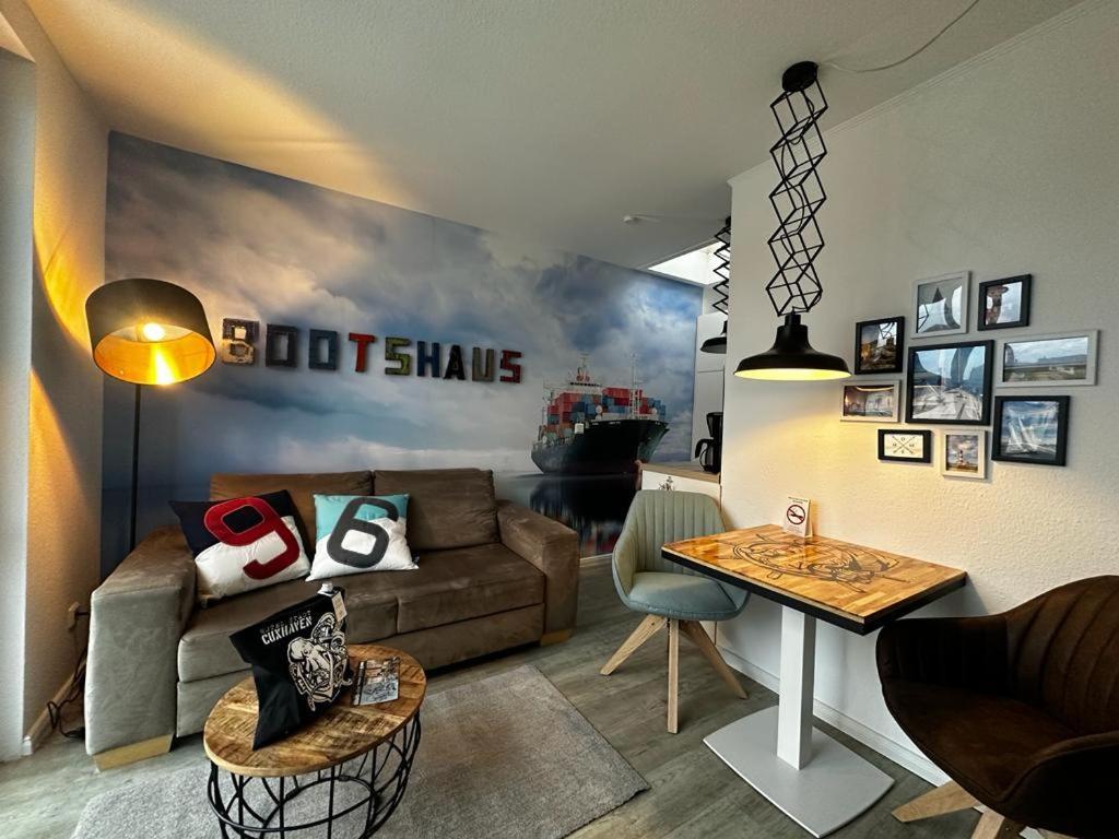 Bootshaus Appartements Cuxhaven Exterior photo
